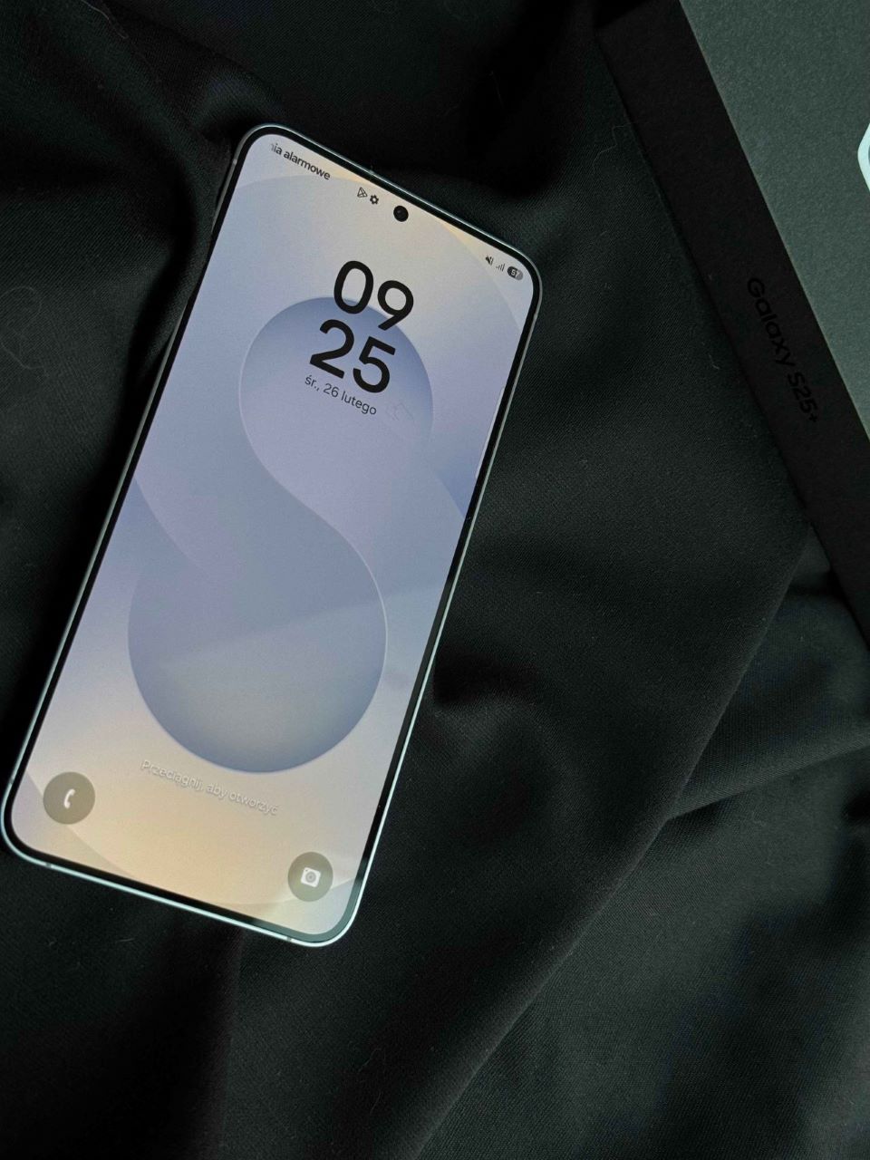 Samsung Galaxy S25+ ekran