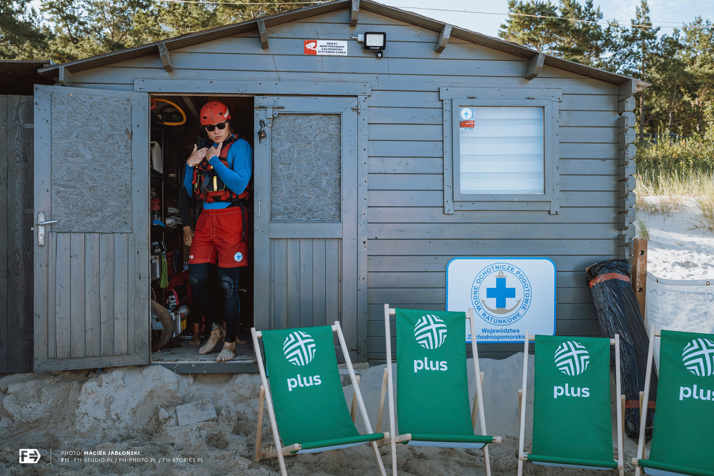 Kadr z programu "Na dyżurze. Wodni ratownicy" powstałego we współpracy Plus i National Geographic